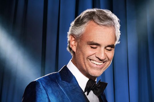 Andrea Bocelli zaśpiewał przed Franciszkiem, a w maju wystąpi w kraju papieża Polaka