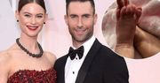 Adam Levine został ojcem po raz trzeci. Behati Prinsloo urodziła! W tle głośny romans świeżo upieczonego taty