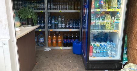 Drożyzna nad morzem. Małe sklepy dyktują ceny