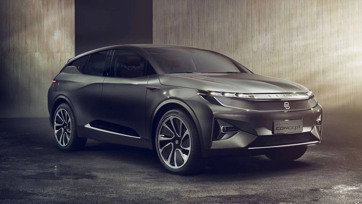 Byton Crossover Concept: elektryczny SUV z ogromnym ekranem. W sprzedaży już w 2019 r.