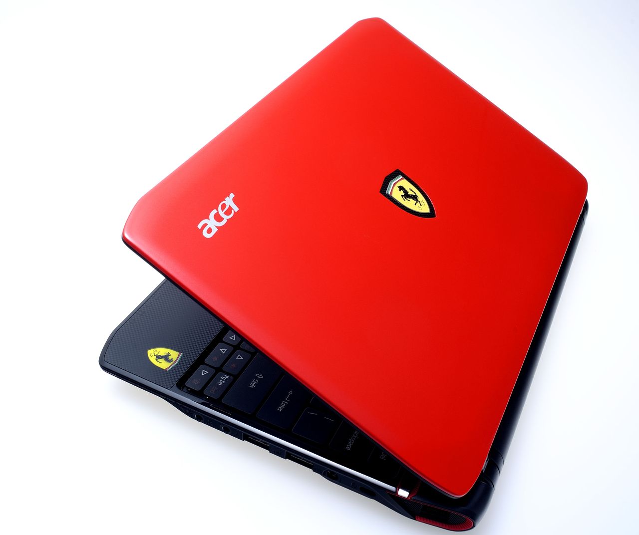 Acer Ferrari One z technologią VISION firmy AMD