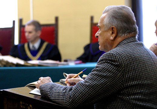 Prokurator chce dwóch lat w zawieszeniu dla Kiszczaka