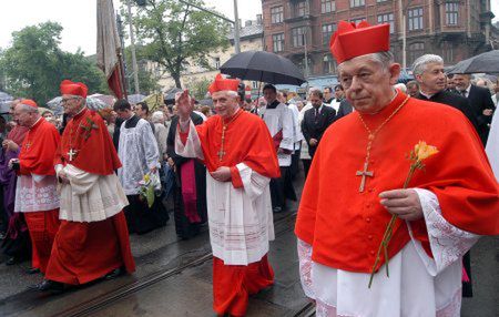 Wyruszyła procesja św. Stanisława z Wawelu na Skałkę