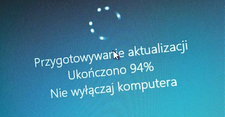 Windows 10: KB5000842 rozwiązuje szereg błędów, ale o instalację trzeba zadbać samemu