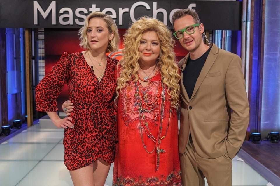 Tadeusz Muller z mamą i siostrą w programie "MasterChef"