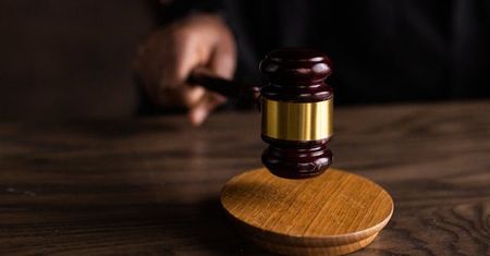 Odpowiedzą za swoje nieodpowiedzialne zachowanie przed sądem
