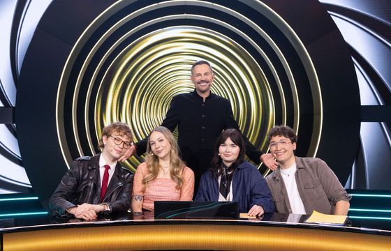 Tylu widzów śledzi "Awanturę o kasę"