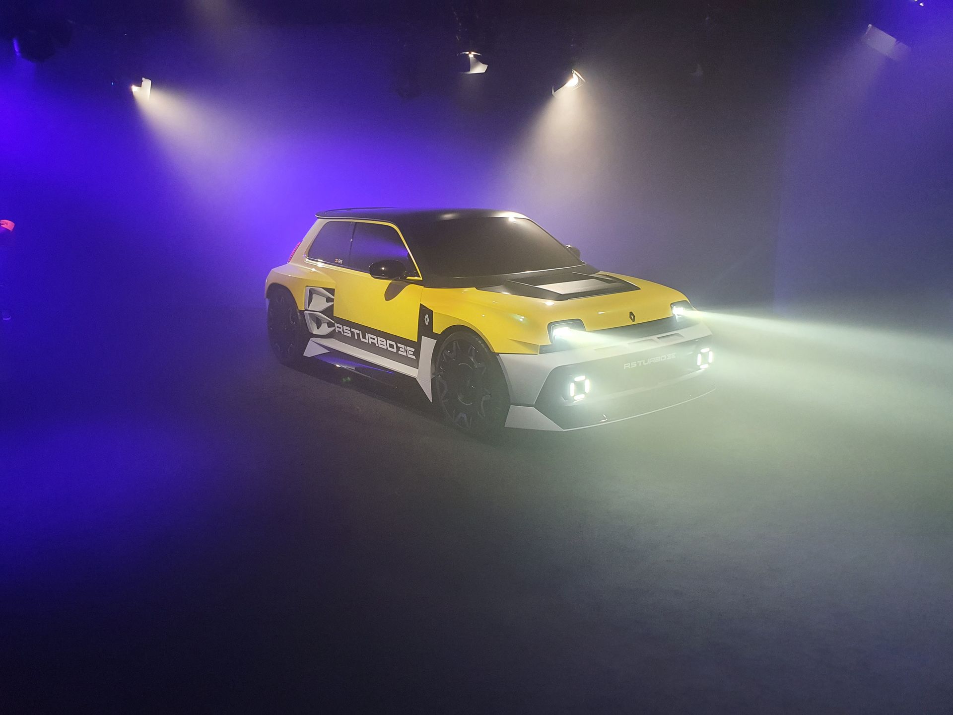 Silnik w kole Renault 5 Turbo 3E