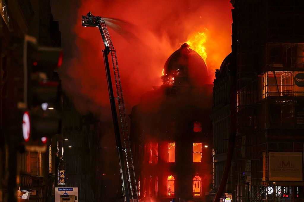 Pożar dworca kolejowego w Glasgow