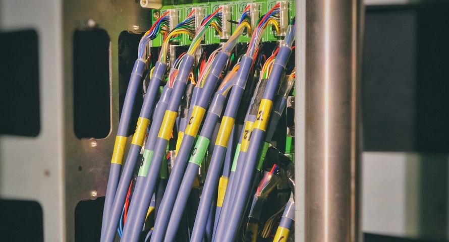 Operator związany z Play i UPC Polska znów poszerzył zasięg