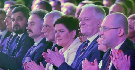 Szczere wyznanie polityka: Wstyd mi, że staliśmy się "partią memem"