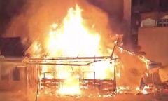 Pożar na Krupówkach. Reanimowano dwie osoby