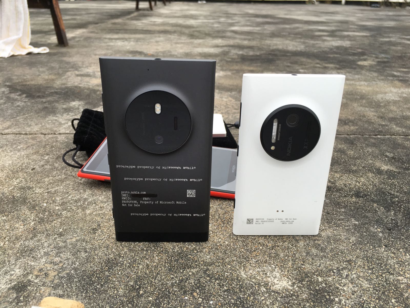 Prototyp McLarena z aparatem 50 Mpix pojawił się na zdjęciach. To mógłby być hit Microsoftu 15