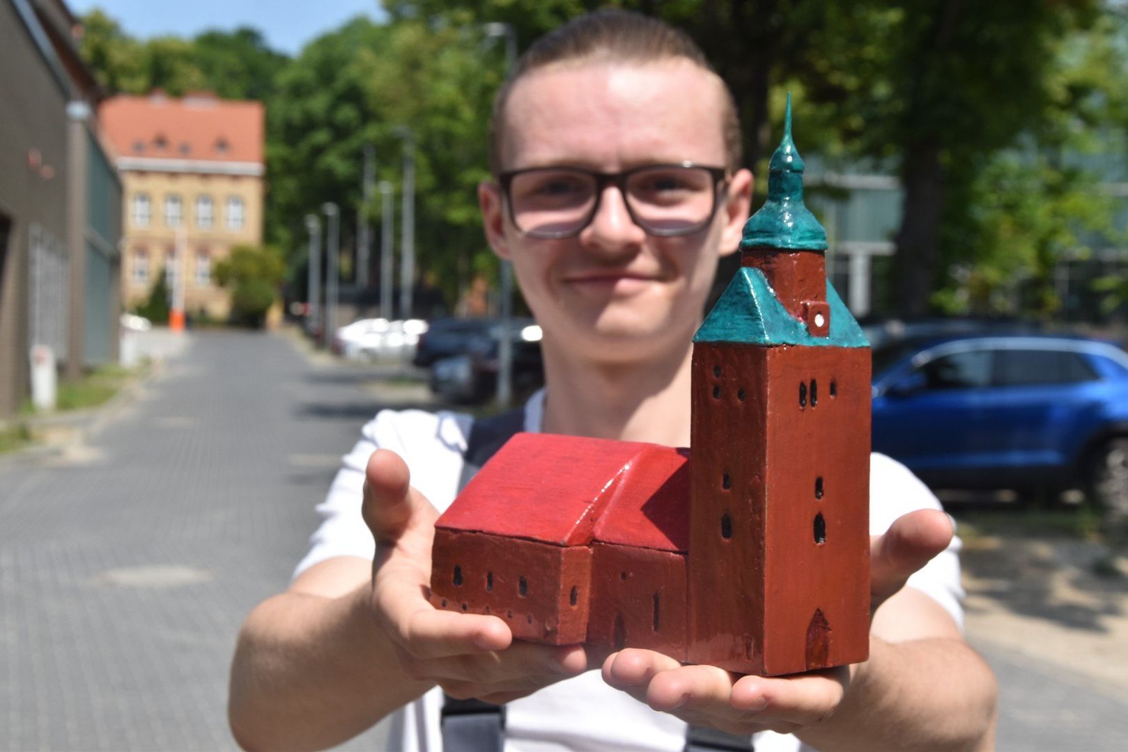 - Chcę, by gorzowskie zabytki były na świeczniku. Dziś wiele osób nawet nie zna historii swojego miasta – mówi Brian Małecki.