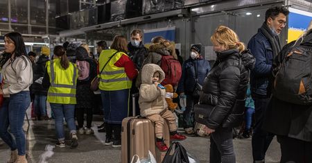 Ciężarna uciekła z Ukrainy. Po przekroczeniu granicy zaczęła rodzić