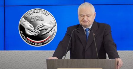Bralczyk się załamie. Błąd na monecie NBP