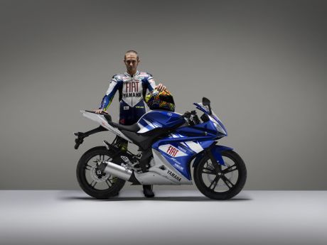 yamaha-yzf-r125-replika-rossiego