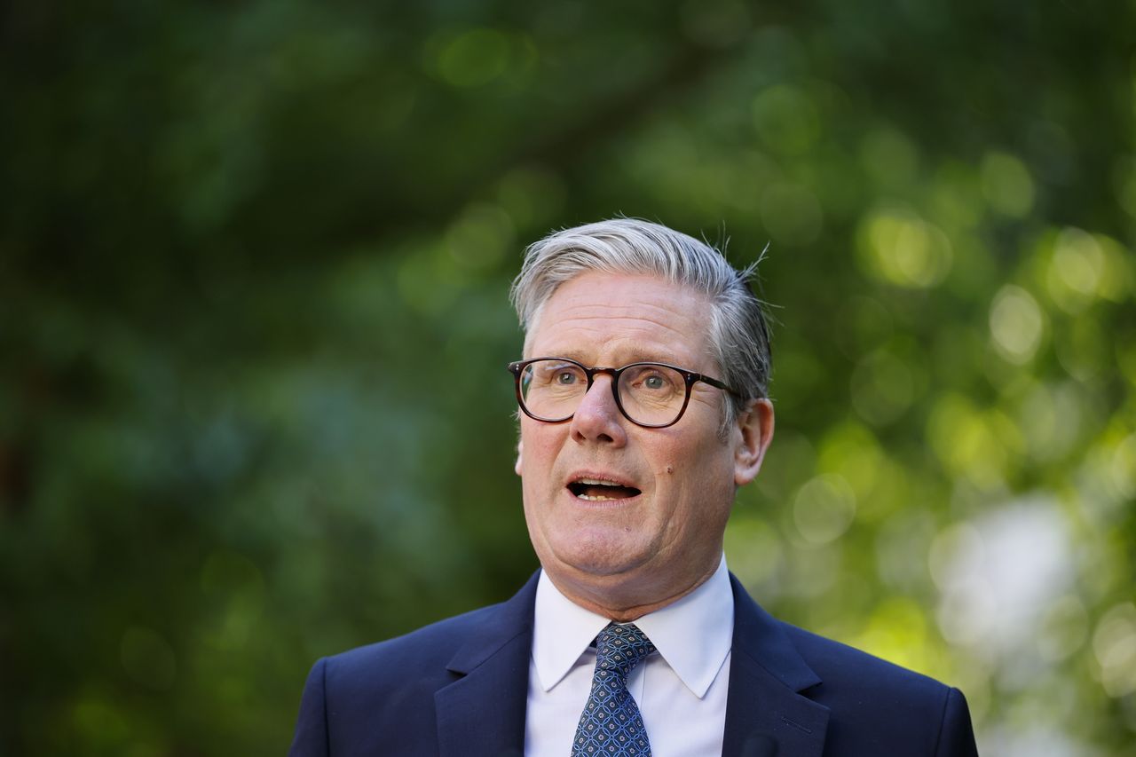 UK halts Israel trade talks, imposes sanctions over violence
