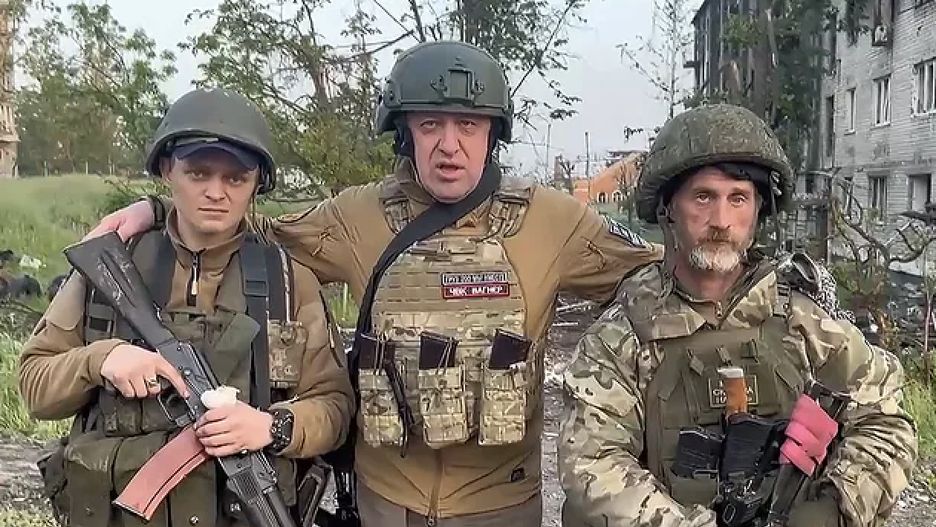 Jewgienij Prigożyn ż towarzyszami broni