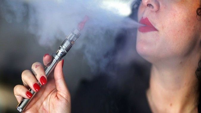 Kosmo - inteligentny elektroniczny papieros, który oduczy palenia 1