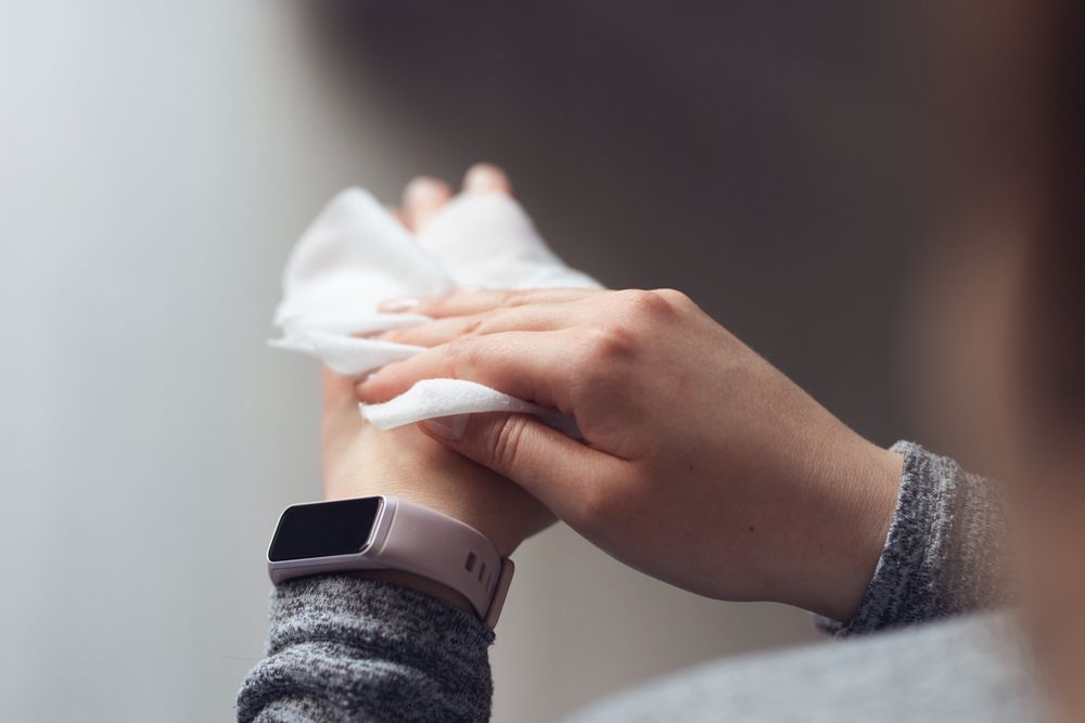 Kosmetyki a płyny biobójcze do dezynfekcji rąk – poznaj płyn do dezynfekcji Trisept MAX i sprawdź, co je różni!