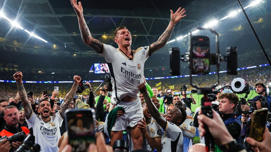 Borussia Dortmund v Real Madrid CF - UEFA Champions League Final 2023/24
LONDON, ENGLAND - JUNE 1: Toni Kroos of Real Madrid celebrates with teammates after winning the UEFA Champions League 2023/24 final match between Borussia Dortmund v Real Madrid CF at Wembley Stadium on June 1, 2024 in London, England.(Photo by Marc Atkins/Getty Images)
Marc Atkins
bestof, topix
