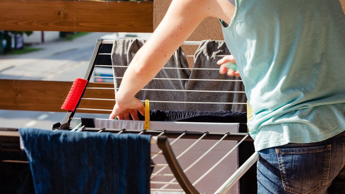 Na czym polega japońska metoda suszenia prania?