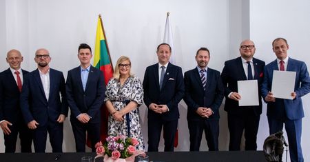 Metropolia Toruńska i Kowno zacieśniają współpracę. Podpisano list intencyjny