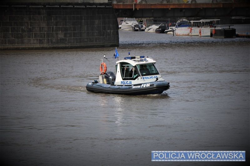 łódka wopr policja wodna odra woda tragedia nad wodą