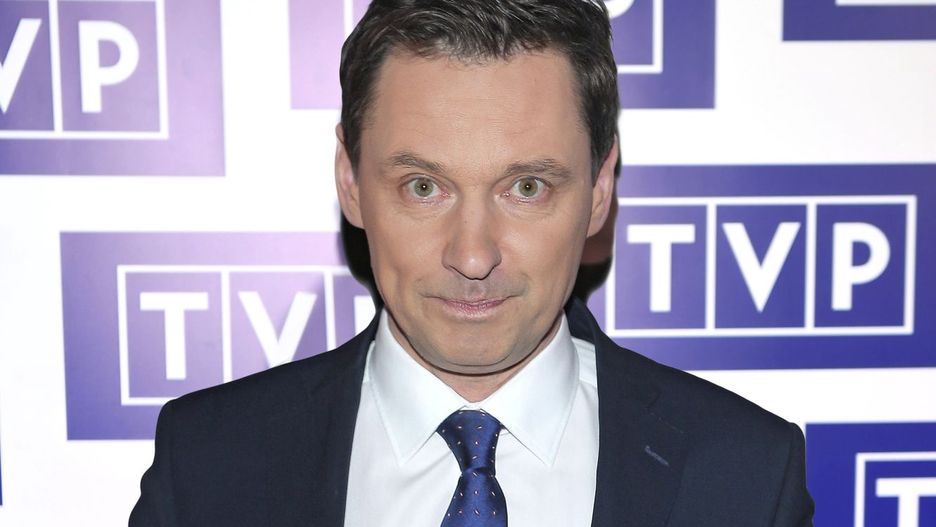 Krzysztof Ziemiec naraził się na krytykę internautów. Szybko przypomnieli mu, skąd teraz nadaje jego radiowy idol 