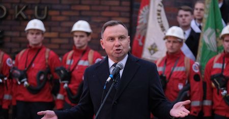 Duda w kopalni Wujek. Mówił o "postkomunistycznym uwikłaniu" w Sądzie Najwyższym