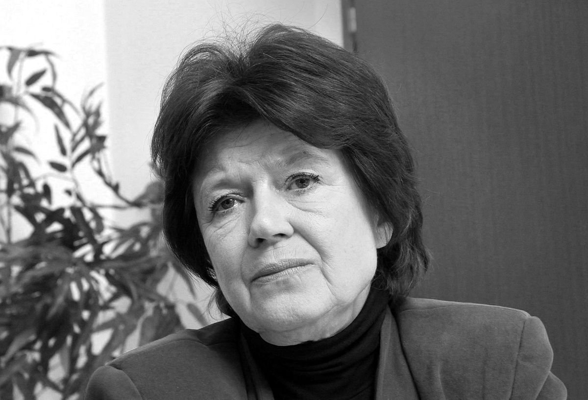 Politycy żegnają zmarłą byłą posłankę SLD Izabellę Sierakowską