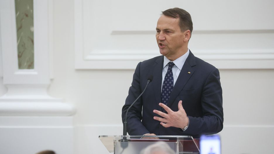 Radosław Sikorski zapunktował w Ukrainie swoim wystąpieniem w ON