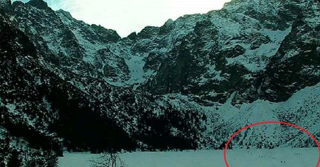 Tak teraz wygląda Morskie Oko. Wszystko uchwyciła kamera TOPR