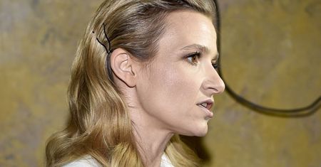 Joanna Koroniewska z bandażem na szyi. Niepokojące wieści o aktorce
