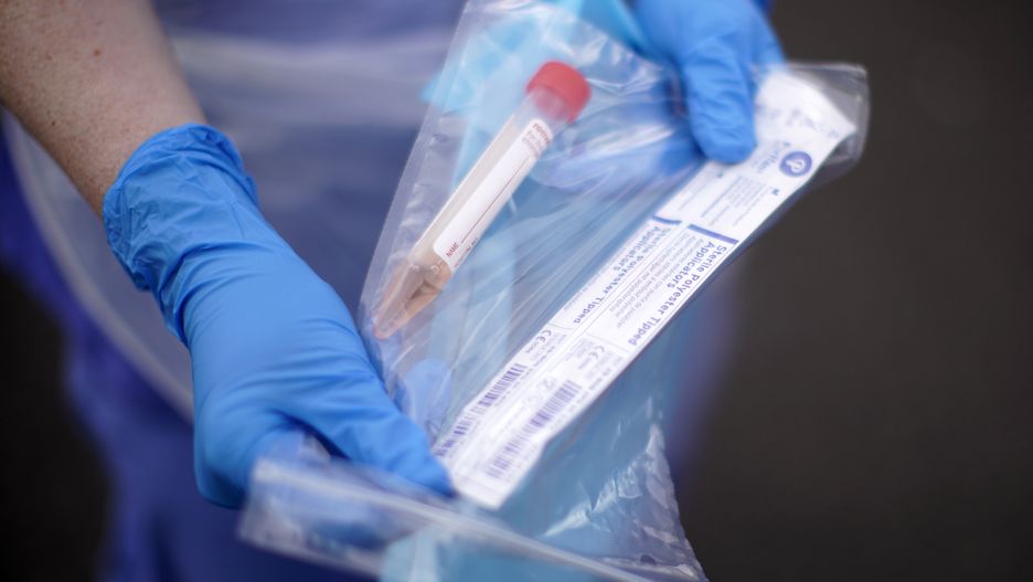 Wielka Brytania. Indyjska odmiana koronawirusa o 40 proc. bardziej zakaźna