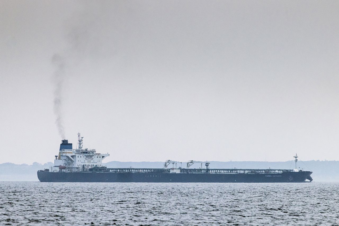 Experts suspect the Russian "shadow fleet" for damaging the cables in the Baltic Sea/ Illustrative photo