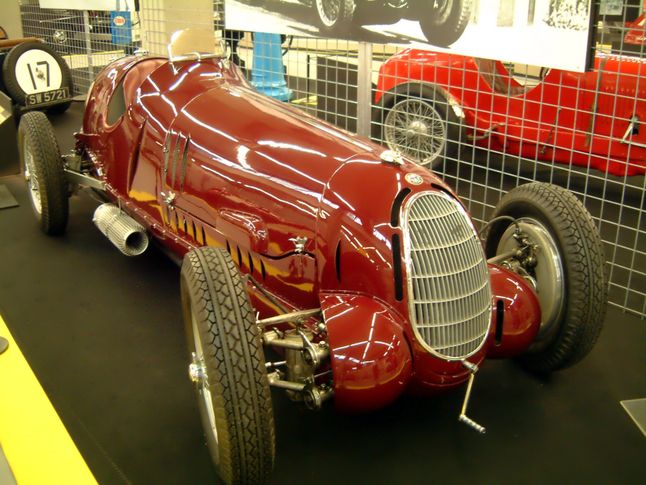 Alfa Romeo 12C-36 fot.1 Alfa Romeo 12C-36 [rok 1936, 370 KM, 290 km/h] - fot. Odysseus 86