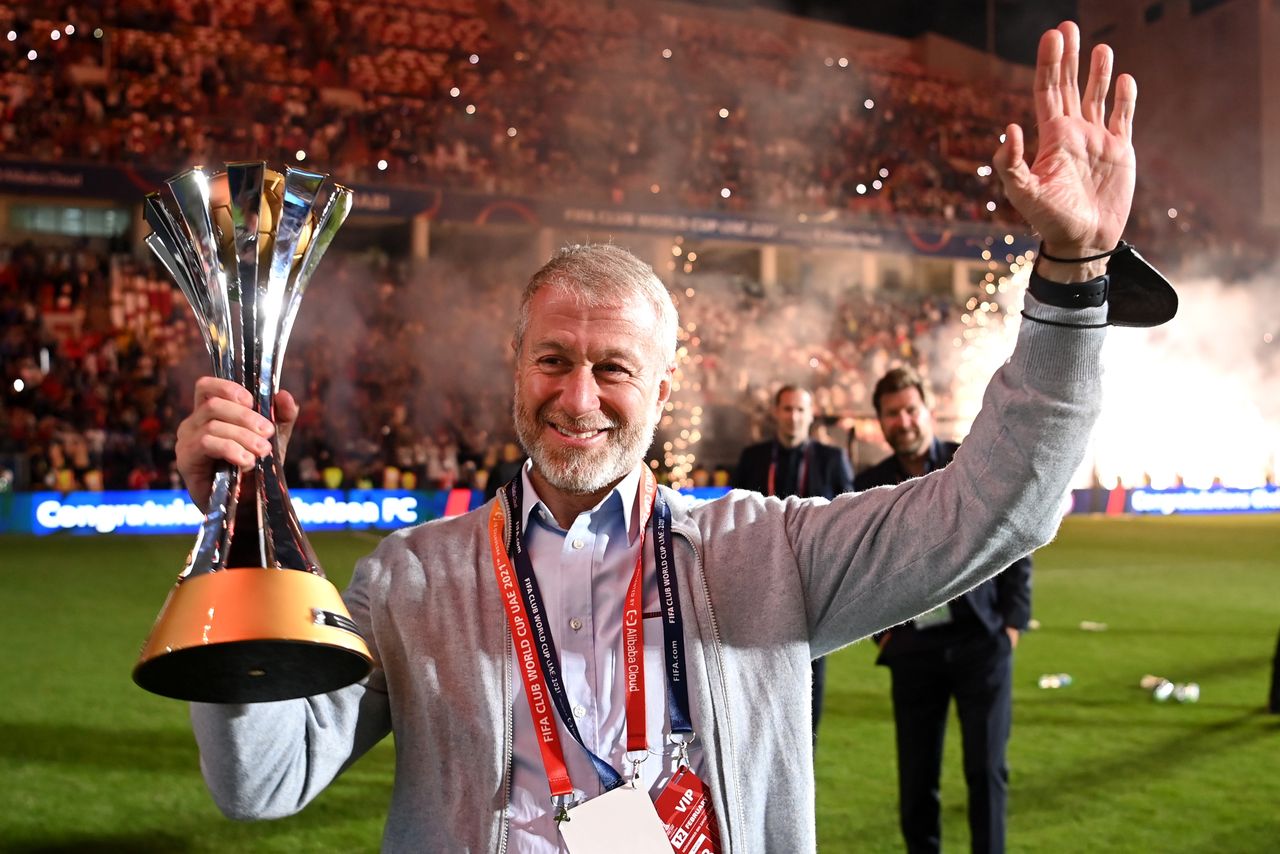 Rosyjski miliarder Roman Abramowicz potwierdza, że zamierza sprzedać Chelsea