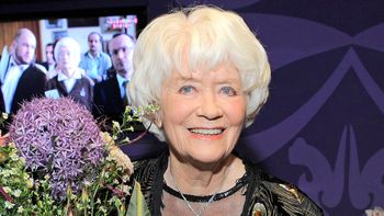 Tak wyglądała Alina Janowska jako młoda dziewczyna. Podczas jej pogrzebu doszło do wielkiego skandalu