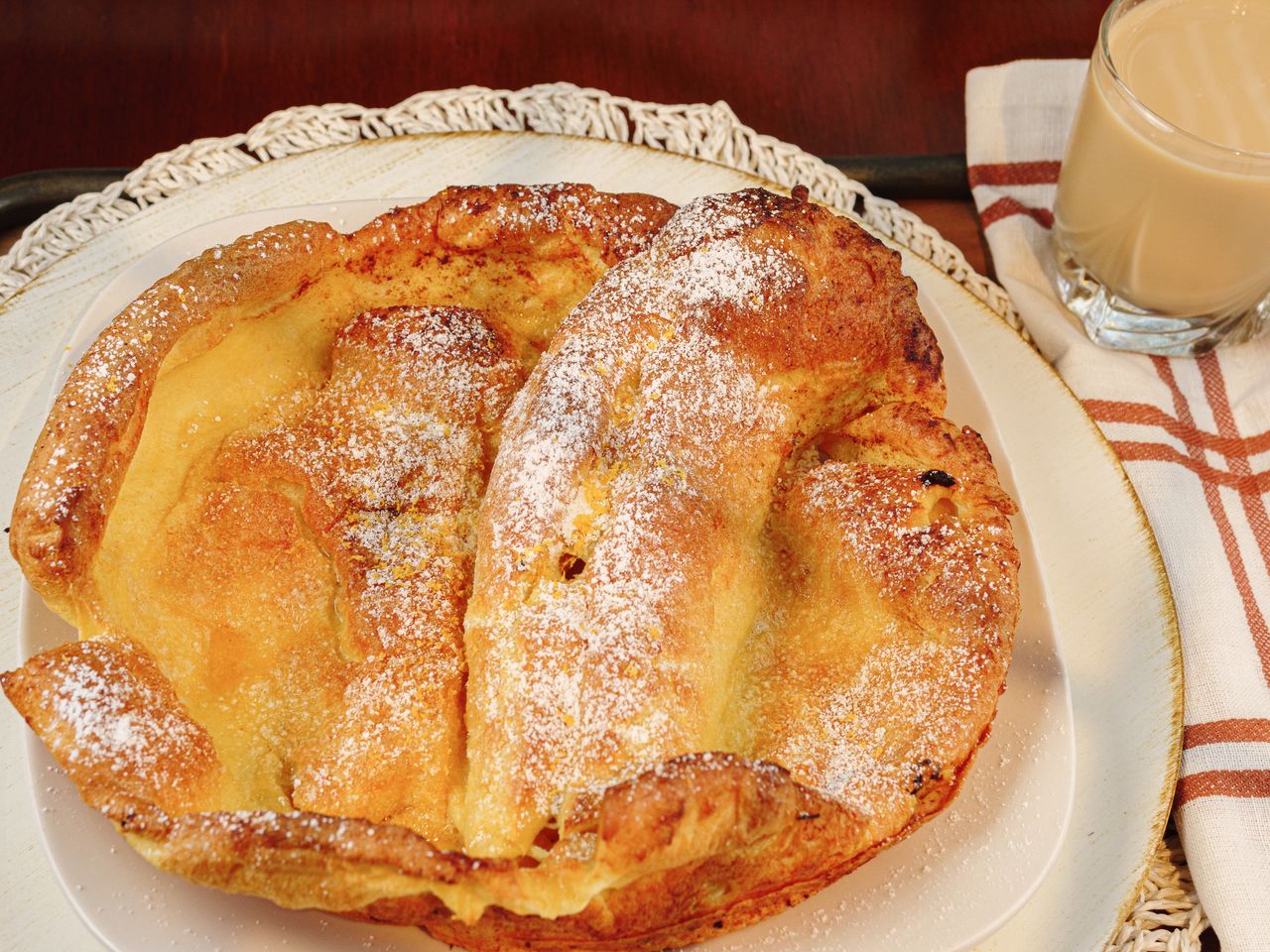 Dutch baby is a cult pancake.