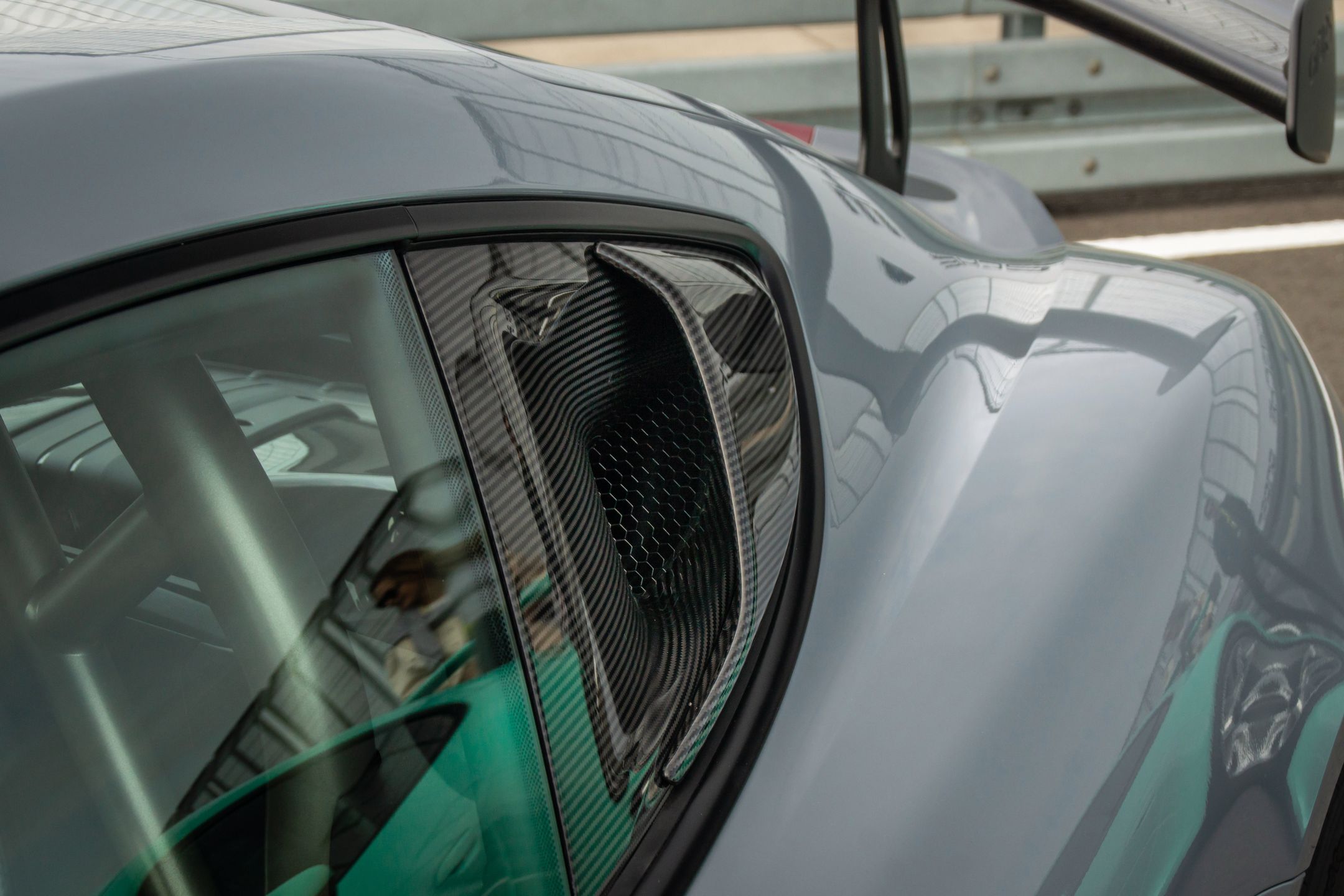Porsche 718 Cayman GT4 RS