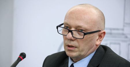 "Problemy emocjonalne". Wiceminister komentuje głośny wywiad generała