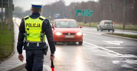 Takie pytanie do policjanta? Może się nieźle wkurzyć