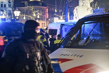 Wybuch w szkole w Amsterdamie. Służby badają nagrania z monitoringu