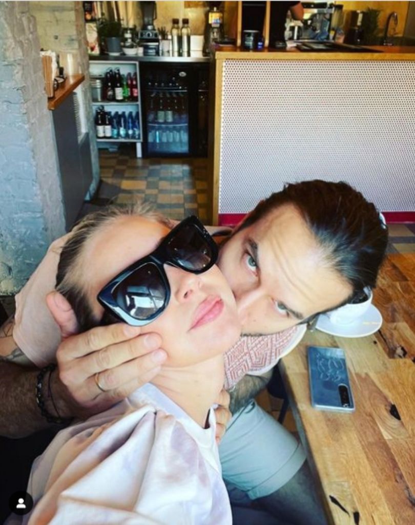 Katarzyna Warnke pochwaliła się zdjęciem w mocno wyciętym kostiumie