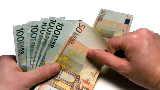 Co by tu jeszcze opodatkować? Może rozmowy telefoniczne? 1