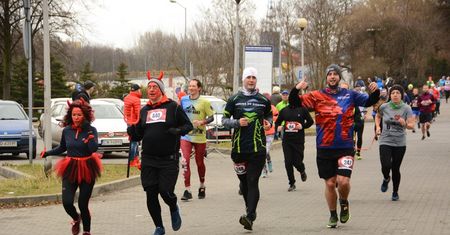 Dąbrowa Górnicza. Walentynki 2021. Zakochani nie dają się pandemii