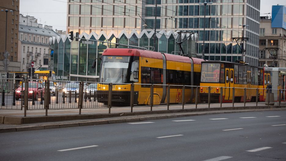 Warszawa. Inwestycje dotyczące rozbudowy warszawskich linii tramwajowych będą musiały zostać przesunięte na późniejszy termin. To skutek skromniejszego, pandemicznego budżetu miasta