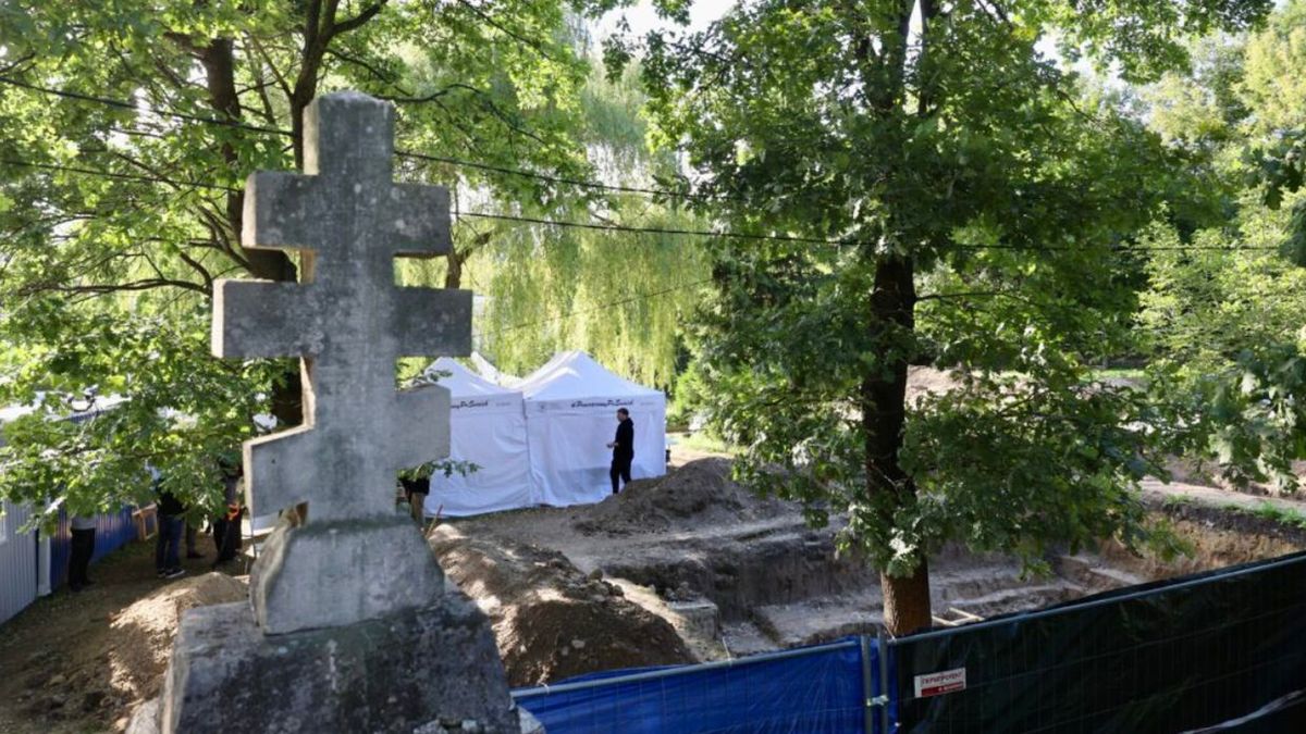 Ekshumacje we Lwowie. Znaleziono szczątki kilkudziesięciu osób